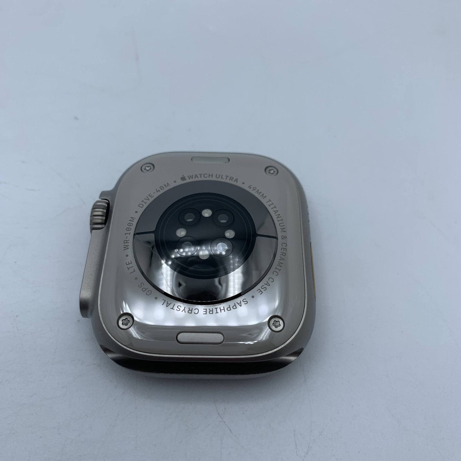 Apple Watch Ultra 49mm Natural Titanium GPS + Cellular – Open Box