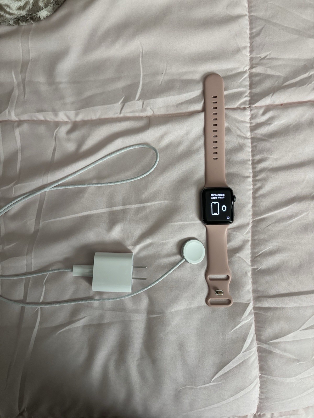 Apple Watch Series 3, 42mm Silver Aluminum. Pink Silicone Band iOS Touchscreen.