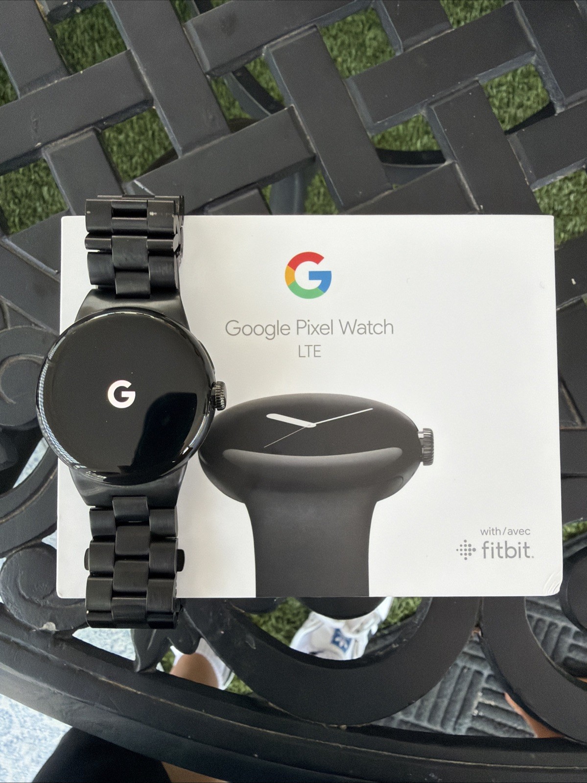 Google Pixel Watch 41mm Matte Black Stainless Steel Case with Metal Watch Band