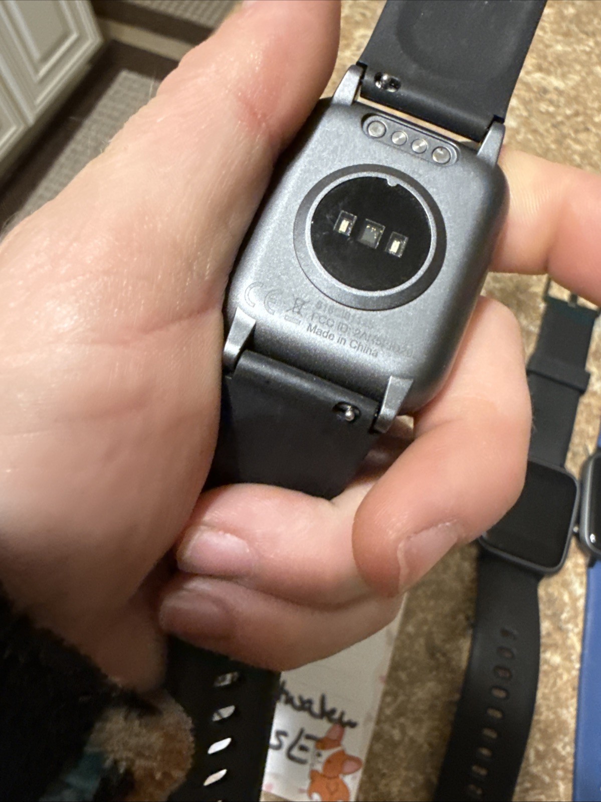 Lot of TESTED smart watches (unbranded)/unknown brand) Screens turn on