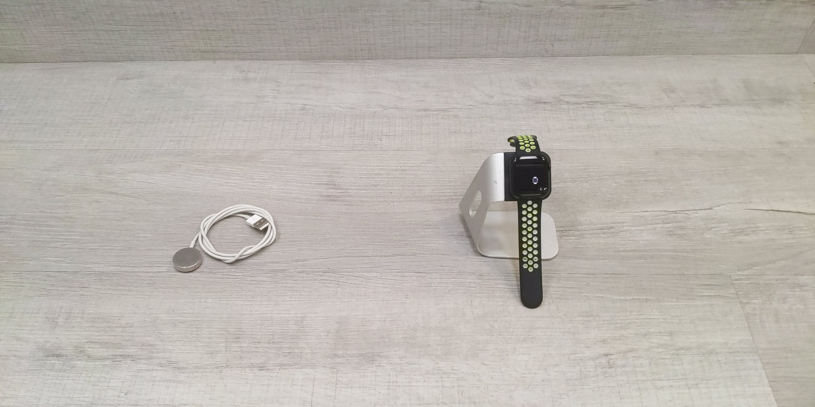 Apple Series 7 Nike+ Nike Sport Band 41 MM GPS